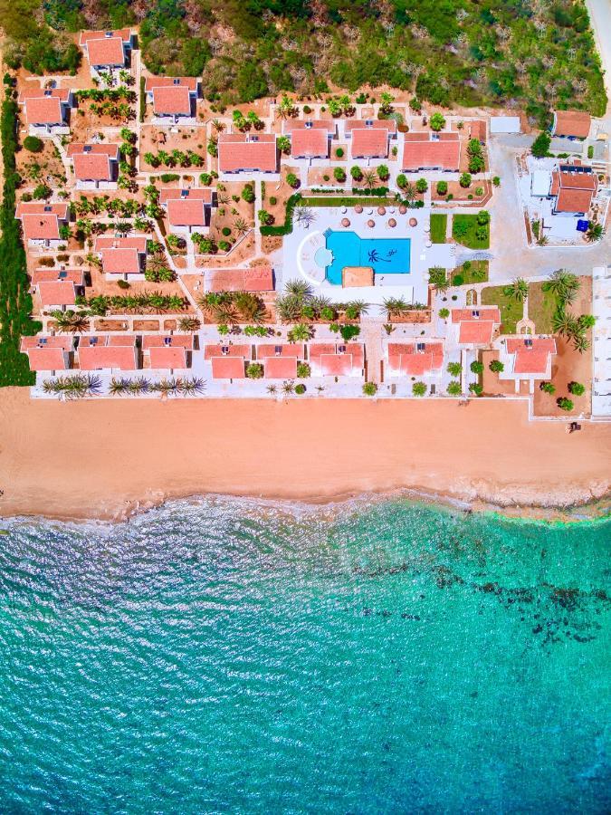 Long Beach Villas Famagusta  Exteriér fotografie